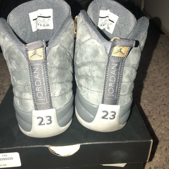 Wolf grey 12s - Picture 2 of 2